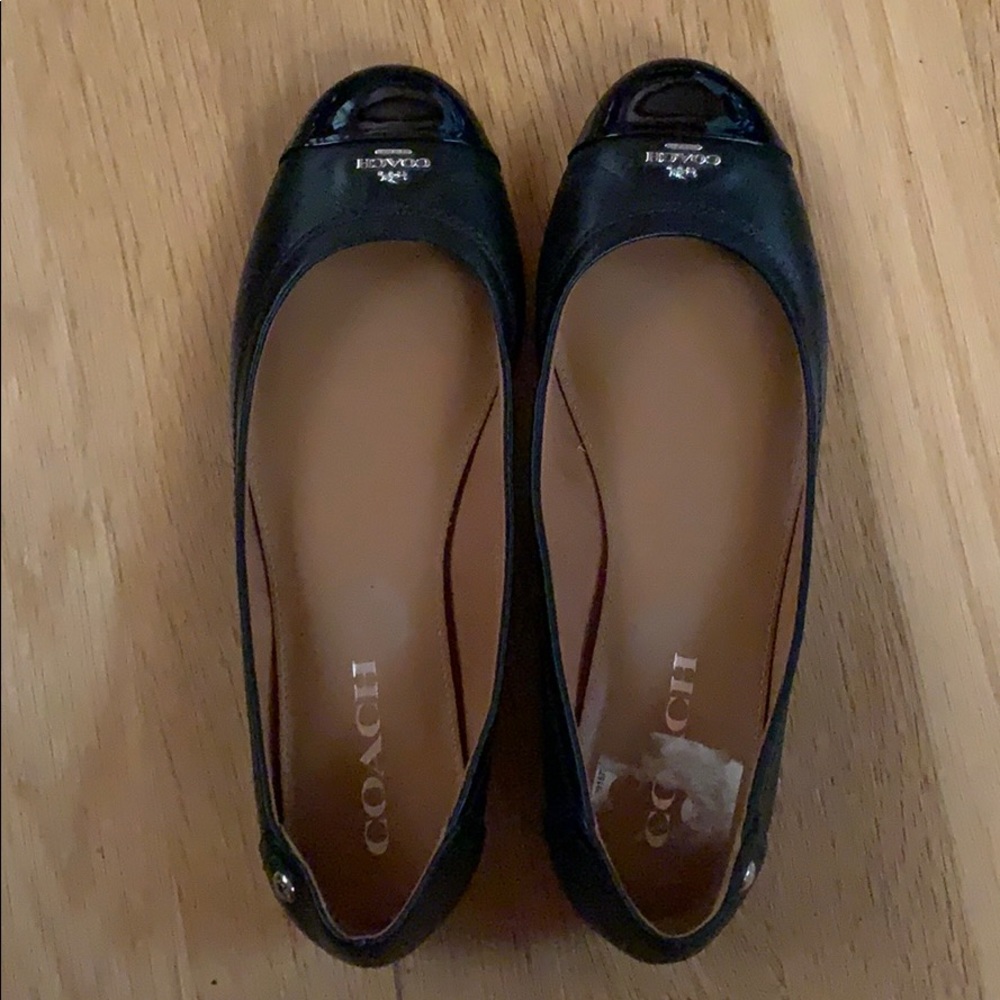 Coach Chelsea flats